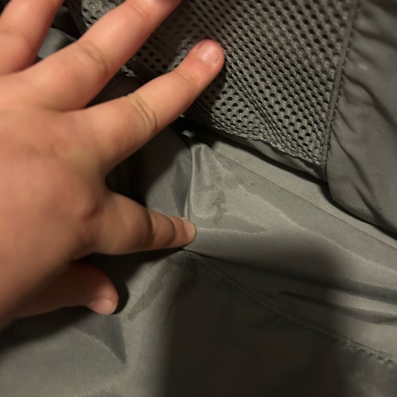 Away daypack backpack in gray asphalt - Picture 10 of 11